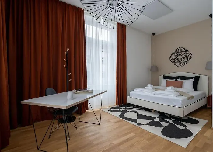 Artful 1Br Suite, City Nearby By Hm