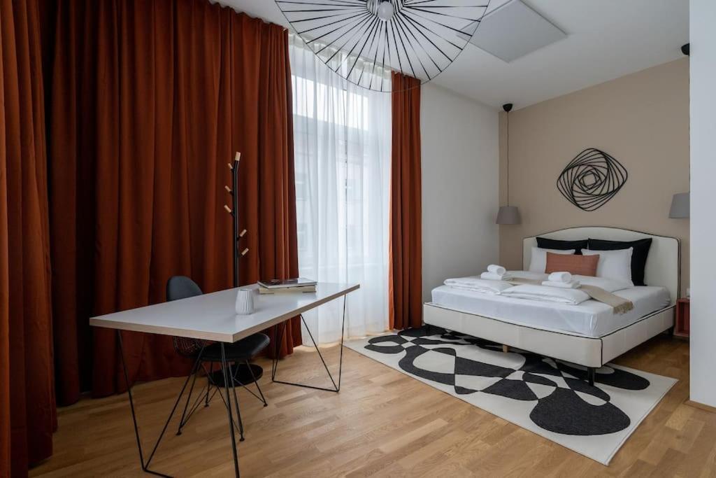 Artful 1br Suite, Nearby By Hm Appartamento *